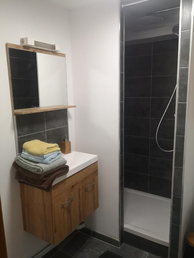 Appartement Sur Jardin Au Calme A Pernes 1 Chambre Kültér fotó